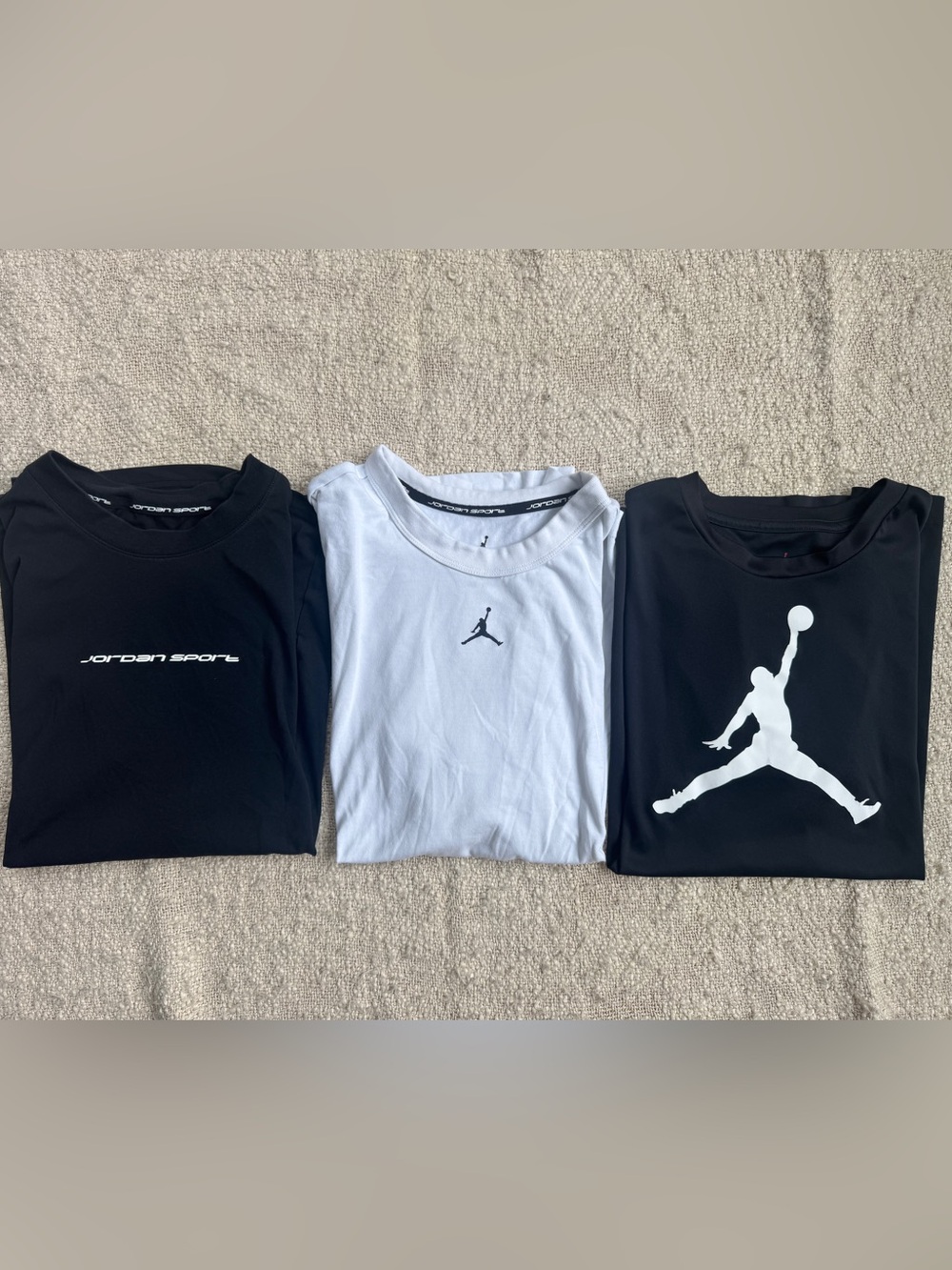 Bundle of 3 AIR JORDAN Jumpman Dri Fit Tshirts. White/Black Youth XL. EUC